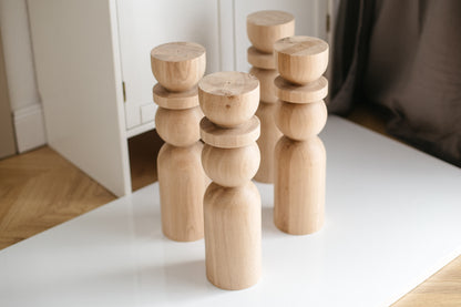 Pied de table basse en bois naturel avec sphère, H500 mm