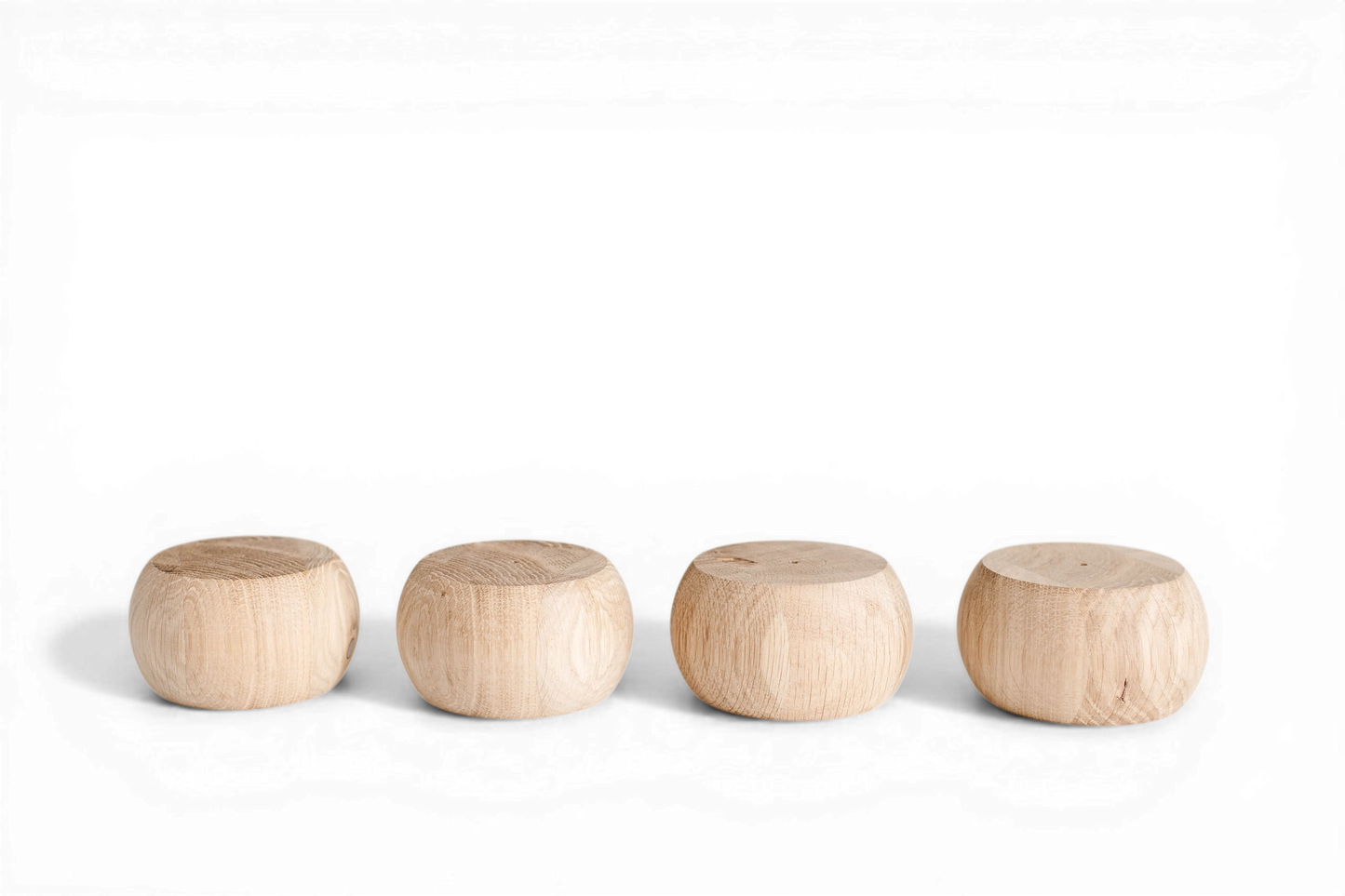 Natürliches Couchtischbein aus Holz mit Kugel, H500 mm