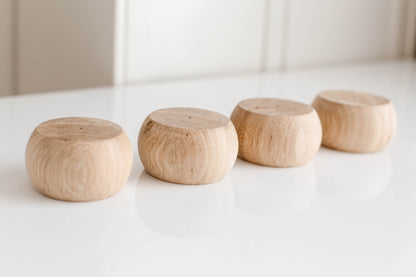 Natürliches Couchtischbein aus Holz mit Kugel, H500 mm